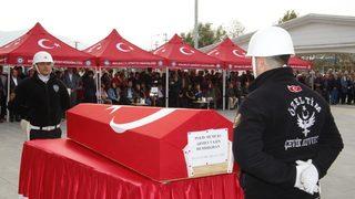 Kocaeli'de kalp krizi sonucu vefat eden polis için tören düzenlendi