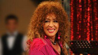 Binnur Kaya'dan 12 çeşit dans!