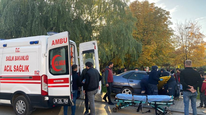 Çubuk'taki trafik kazasında 2 kişi yaralandı