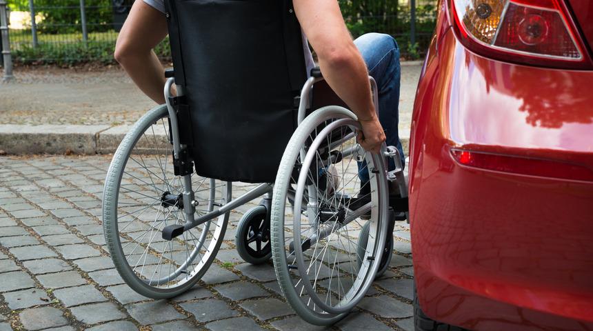 Engelli raporu ile araba alınır mı? Engelli raporu ile araba alma şartları nelerdir?