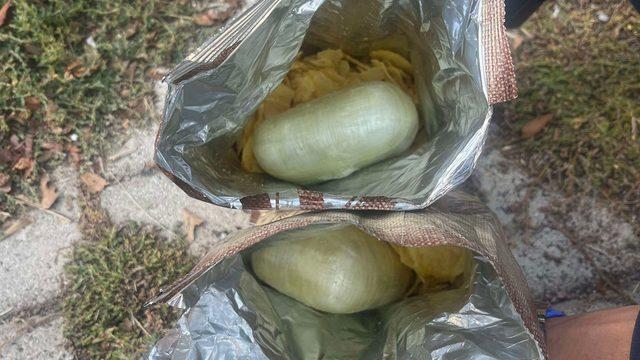 Elazığ'da 2 cips paketinde 1 kilogram esrar ele geçirildi