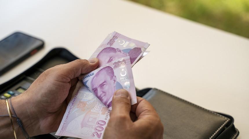 SON DAKİKA | Asgari ücret ne kadar olacak? Rakam verip duyurdu! O detay için ise son sözü 'patron' söyleyecek...