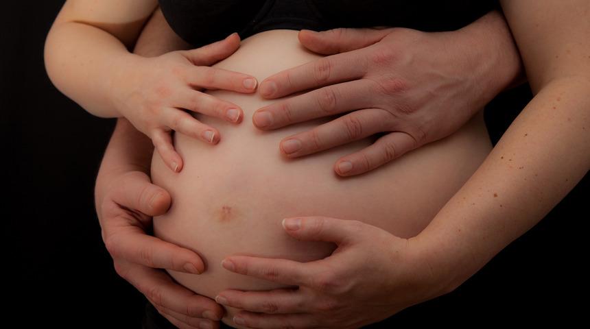 Hamilelik cinsel ilişkiye engel mi? 