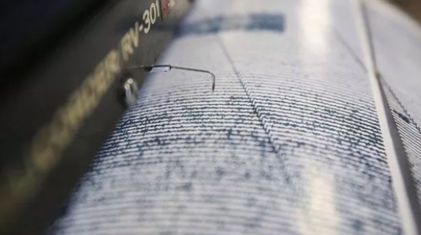 Son dakika! İzmir'de deprem mi oldu, kaç şiddetinde? 7 Kasım Pazartesi İzmir depremi