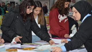 Doğu Anadolu 2. Kitap Fuarını hafta sonu 60 bin kişi ziyaret etti