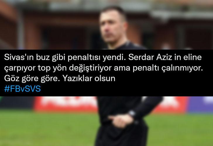 Fenerbahçe Sivasspor maçında penaltı itirazı! O pozisyon sonrası sosyal medya karıştı... 'Voleybol mu oynuyor' G5
