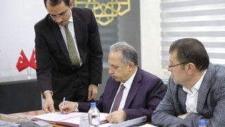 Kayseri'de hayırseverin yaptıracağı aile sağlığı merkezinin protokolü imzalandı