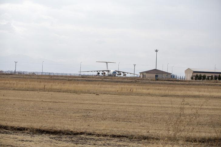 Van depremi sırasında gelmişti... Gürcistan'ın yardım uçağı 11 yıl sonra satılığa çıkarıldı G5