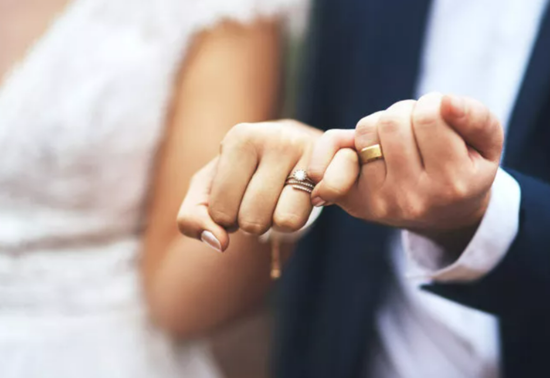 Bu bur&ccedil;lara sahipse nikah masasına koşun: İdeal eş bur&ccedil;ları! Evlilikte harikalar yaratır