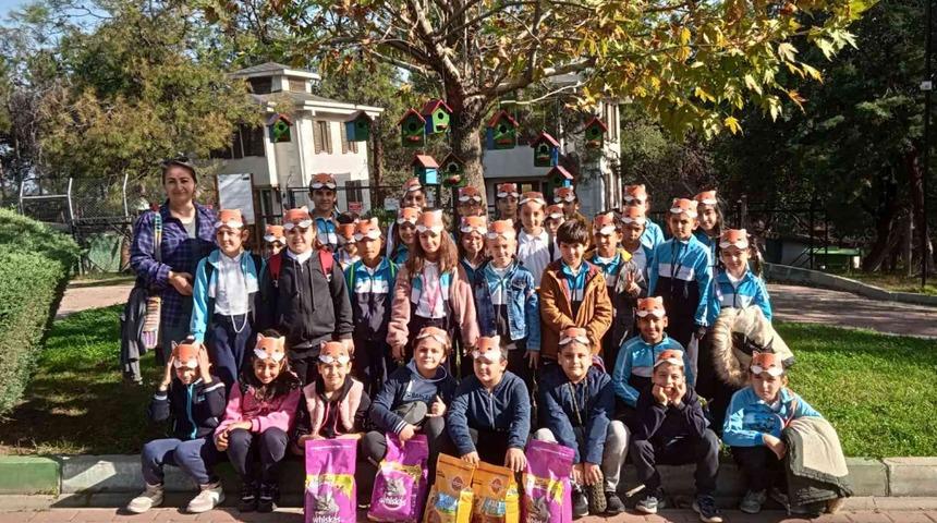 Barınak öğrencilerle dolup taşıyor