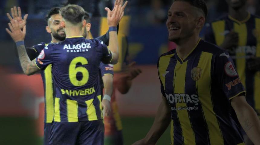 MKE Ankaragücü, Amedspor'a gol oldu yağdı! İlk yarıdan tur biletini kaptılar...
