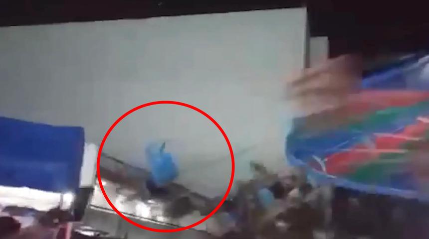 Hızla dönen salıncaktan fırlayıp yere çakıldı! Hayatta kaldı ama bir eksikle