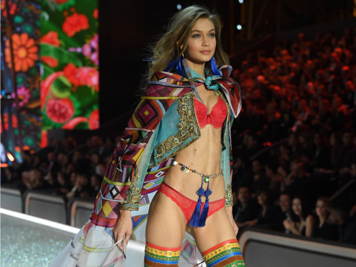 Gigi Hadid'den Müslümanlarla ilgili ırkçı tweet'e cevap G5