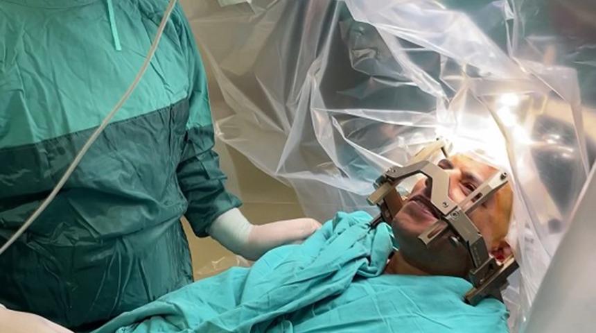 12 kez intihar girişiminde bulundu, çareyi Türkiye'de uygulanan bir ilkle buldu! "Bir gün sosyal medyada gördüm"