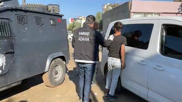 Cono’lara gündüz vakti uyuşturucu baskını