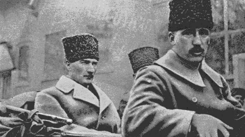 BUGÜN RESMİ TATİL Mİ? 10 Kasım okullar tatil mi? 10 Kasım Perşembe Atatürk’ü Anma Günü resmi tatil takvimi