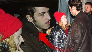 Sürpriz Aşk! Vatanım Sensin'in Leon'u bakın kimle aşk yaşıyor