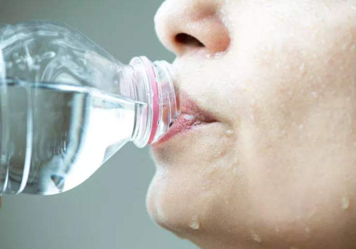 Yüz tüylerini artıran fark etmeden yapılan alışkanlıklar G1