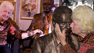 Evindeki bütün yelkovan ve akrepler aynı saati gösteriyor! 36 yıldır Atatürk fotoğrafı toplayan Çırak'tan 'müze' vasiyeti