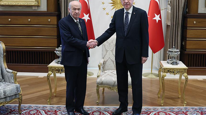Beştepe'de kritik görüşme! Cumhurbaşkanı Erdoğan, Bahçeli ile bir araya geldi