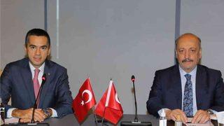 Son dakika: Milyonları ilgilendiren kritik toplantı! EYT ve asgari ücret...  Bakan Bilgin TİSK yöneticileriyle görüştü