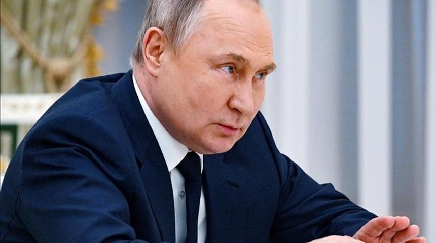 Putin'den 'eş cinsel ilişkiler' kararı! Dikkat çeken ABD detayı "Tehdit ediliyor"