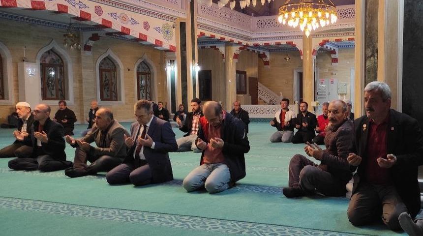 Edirne'de Gazi Mustafa Kemal Atatürk ve şehitler için mevlit okutuldu