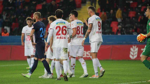 Gaziantep FK Belediye Kütahyaspor'u 2-0 mağlup etti ve Türkiye Kupası'nda bir üst tura yükseldi!