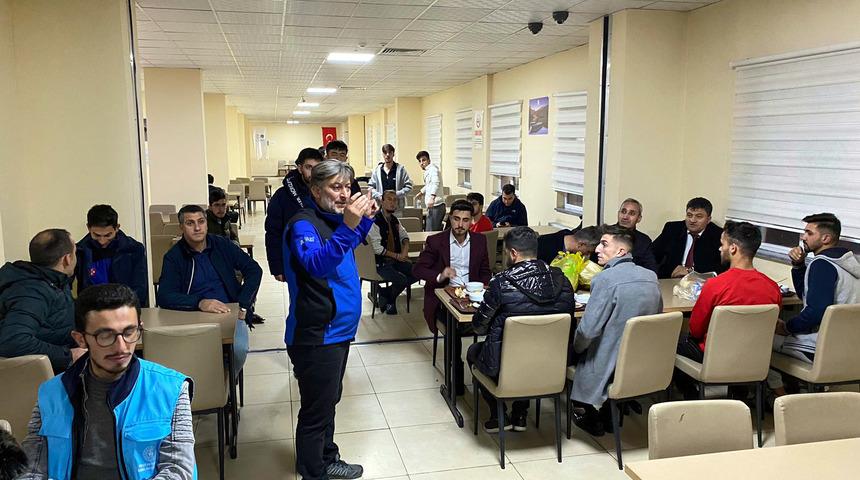Erzurum, Tunceli ve Ardahan'da "Deprem Anı, Çök Kapan Tutun ve Tahliye" tatbikatı yapıldı