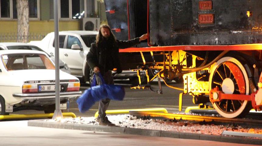 Sivas'ta hareketli anlar! Polonyalı turistin yaptığı hareket ekipleri alarma geçirdi... Gerçek bambaşka çıktı