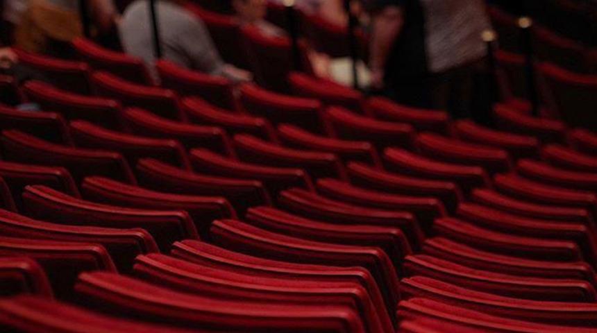 Kültür ve Turizm Bakanlığı'ndan özel tiyatrolara 32 milyon liralık destek 