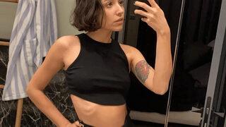 Uraz Kaygılaroğlu ile anılıyordu... Zeynep Bastık kasığına kadar açtı! Seda Sayan'dan kalp yağdı