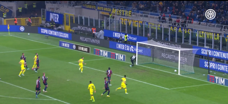 İtalyanların tek aşkı Hakan Çalhanoğlu! Sosyal medya hesaplarına yorum yağdırıyorlar... G1