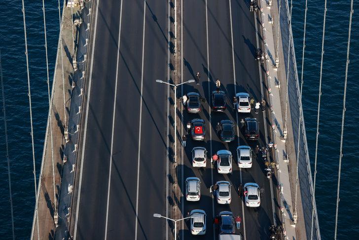 Atatürk'ün ebediyete intikalinin 84. yılı! Tüm yurtta hayat durdu, 09.05'te yere oturarak hüngür hüngür ağladı G3