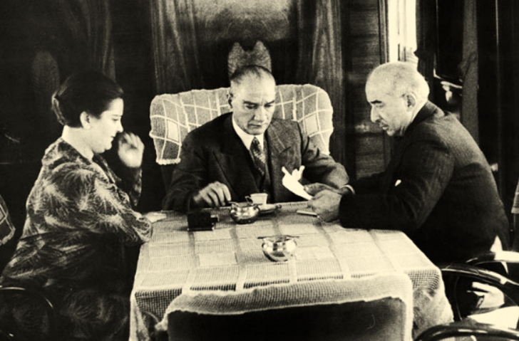 Atatürk'ün sevdiği yemekler nelerdir? İşte Mustafa Kemal Atatürk'ün en sevdiği yemekler G2