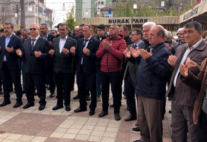 Türkiye'nin tahıl ambarında ilginç görüntü! Kaymakam ve Belediye Başkanı öncülüğünde yağmur duasına çıktılar