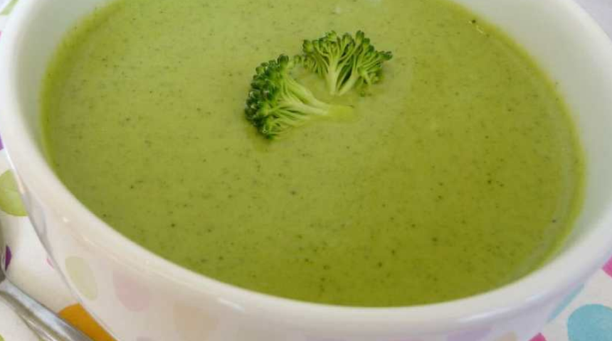 Sevmeyenlerin bile bayılacağı brokoli çorbası tarifi! Brokoli çorbası nasıl yapılır?