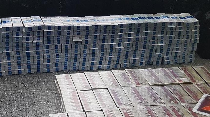 Durdurulan kamyonette bulundu! 2 milyon gümrük kaçağı sigara ele geçirildi