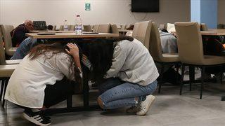 Türkiye saat 18.57'ye kilitlendi! Herkese SMS gidecek, televizyon ve radyolarda anonslar yapılacak