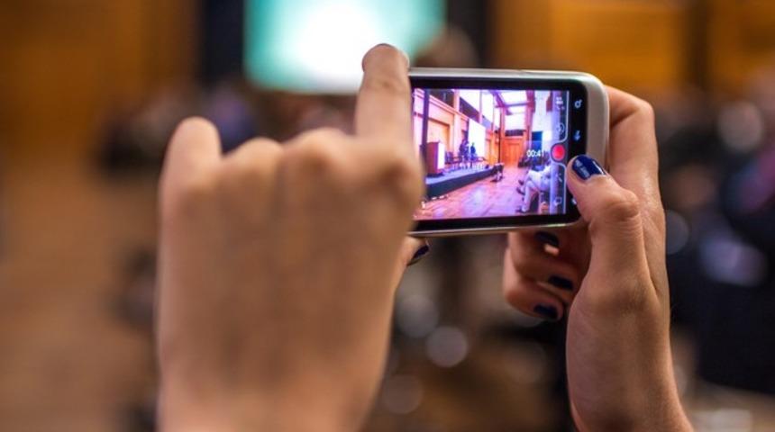 Akıllı telefonlarla m&uuml;kemmel videolara imza atmanın altı p&uuml;f noktası