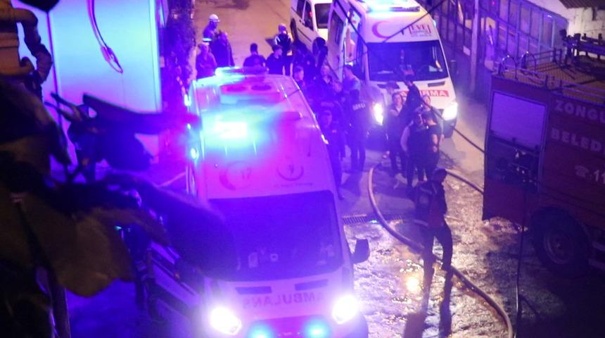 Yanan evde mahsur kalıp yaşamını yitirdi