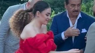 İbrahim Tatlıses'in kızı Dilan Çıtak kıvırcık saçlarına fön çektirdi! Görenler şaştı kaldı