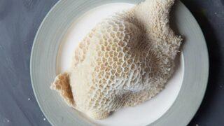 Doğal antibiyotik olarak görülüyor: Vücudu zırh gibi koruyor! Kaşık kaşık yiyin