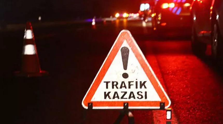 Afyonkarahisar'da trafik kazası! İki otomobil çarpıştı: 5 kişi yaralandı