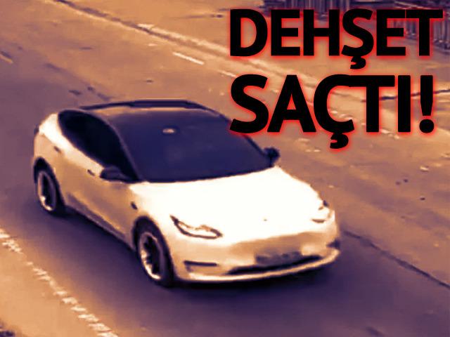 Kontrolden çıkan Tesla faciaya yol açtı! Bir ülke bu kazayı konuşuyor: 2 kişi öldü, 3 kişi yaralandı