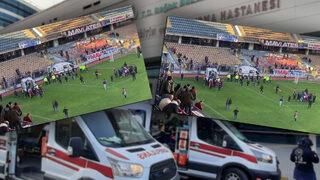 Karabük'te inanılmaz olay! File koptu, taraftarlar sahaya düştü