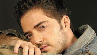 2000'lerin yakışıklı prensi Gökhan Özen son haliyle ağızları açık bıraktı! Türkiye'yi terk etmişti