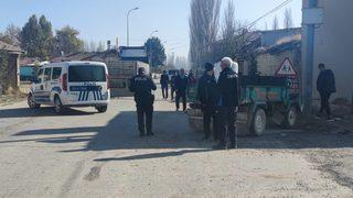 Afyonkarahisar'da kamyona çarpan tarım aracının sürücüsü öldü