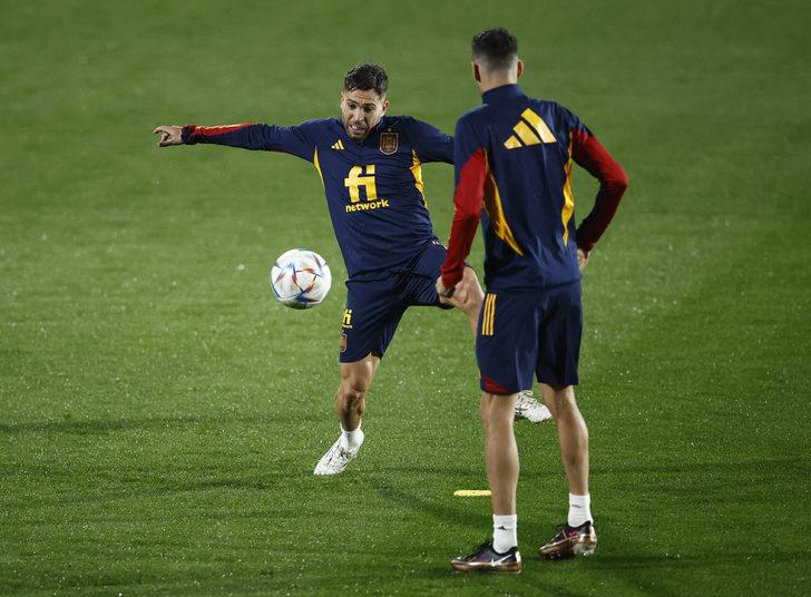 Son dakika: Barcelona'nın kaptanı, Galatasaray'ın hedefinde! Okan Buruk isterse harekete geçilecek... G4