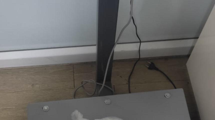 İzmir'de 5 kilogram sentetik uyuşturucu ele geçirildi